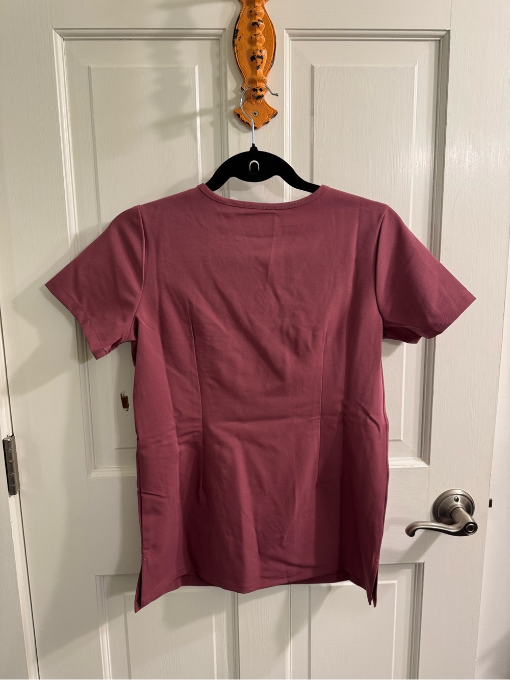 Mandala Women's V-Neck Scrub Top in Mauve - Picture 3 of 3